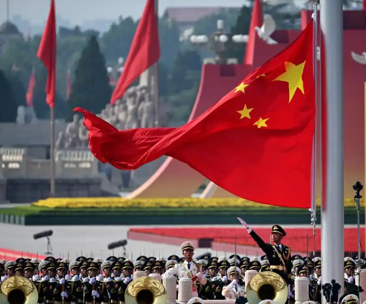 鐵流滾滾映丹心!公司黨員觀看大閱兵,汲取強(qiáng)國力量!